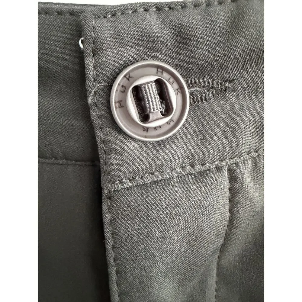 HUK Mens Gray Performance Fishing Shorts XL Quick Dry Stretch Cargo EUC